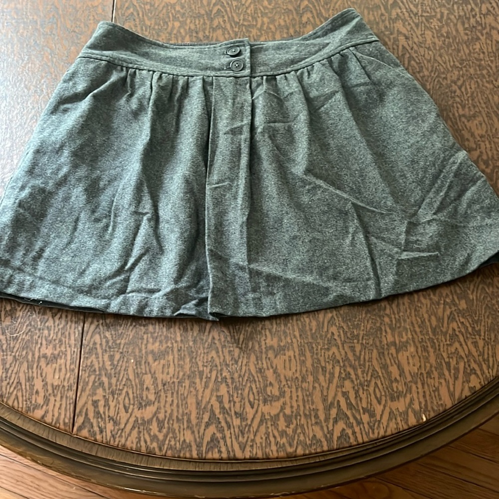 Loft gray winter skirt